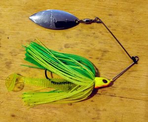 Lures Prorex Spinnerbait - yellow+green / 1x silver willow + worm