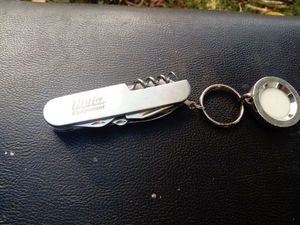 Accessories NAT INC. Couteau suisse Accessories NAT INC. Couteau suisse
