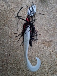 null null Chatter wixom rouge et noir 21g trailer yubari blanc