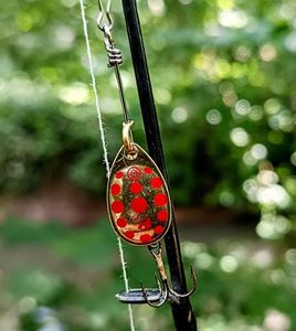Lures Caperlan Cuiller tournante #0 or points rouges 