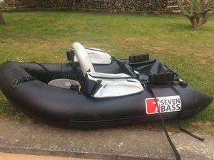 Crafts Seven Bass Design Float tube seven bass