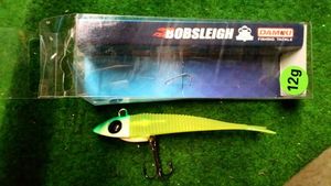 Lures Damiki bobsleigh