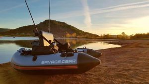 Embarcations Savage Gear Float tube