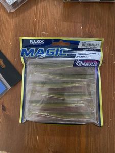 Lures Illex Magic shad 105 