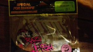 Lures crazy fish  vibro worm 7.5 mm vert