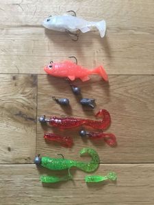 Lures Action  Box carnassier pike zander and perch 