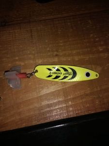 Lures Mepps ondulante jaune
