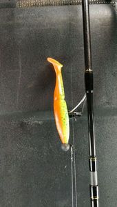 Lures Sawamura one up shad 3"