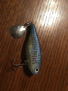 Lures Dam Copie Divinator