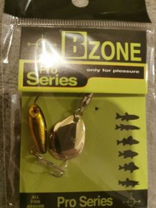 Lures Bzone Striker micro spin 5g
