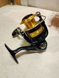 Reels Daiwa Sweepfire 3000-2B
