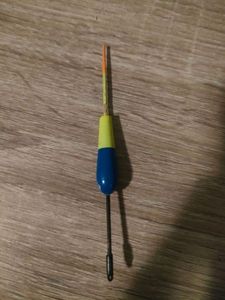 Tying null Flotteur 