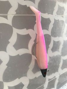 Lures null Shad 13cm Monté Rose / Blanc