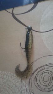 Lures Savage Gear cannibal shad curltail avec tp 5g