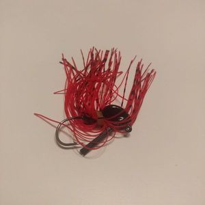 Hooks Thkfish Jib rouge noir 15g