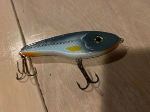 Lures Bzone Jerk Striker