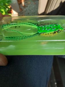Lures Bzone Stricker frog 4.5 green