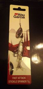 Lures Abu Garcia FAST ATTACK STICKLE SPINNER 7G