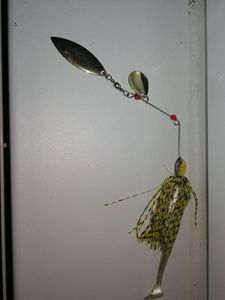 null null Spinerbait caperlan