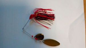Lures Caperlan spiner bait rouge