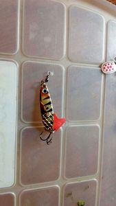 Lures Caperlan poisson nageur dorée