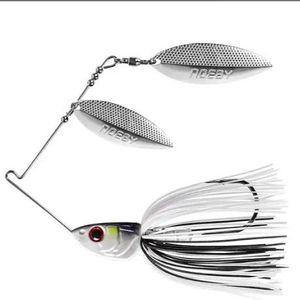 Lures Noeby Spinnerbait Blanc et Noir 10,5g