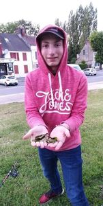 Zoster Naine